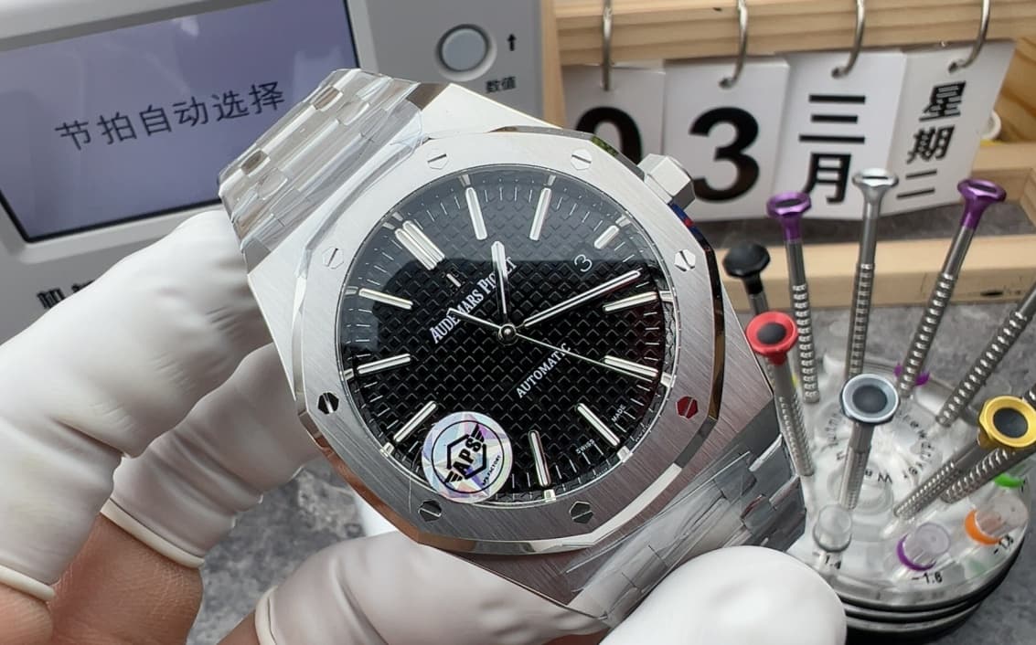 APS Factory Audemars Piguet 15400.jpg