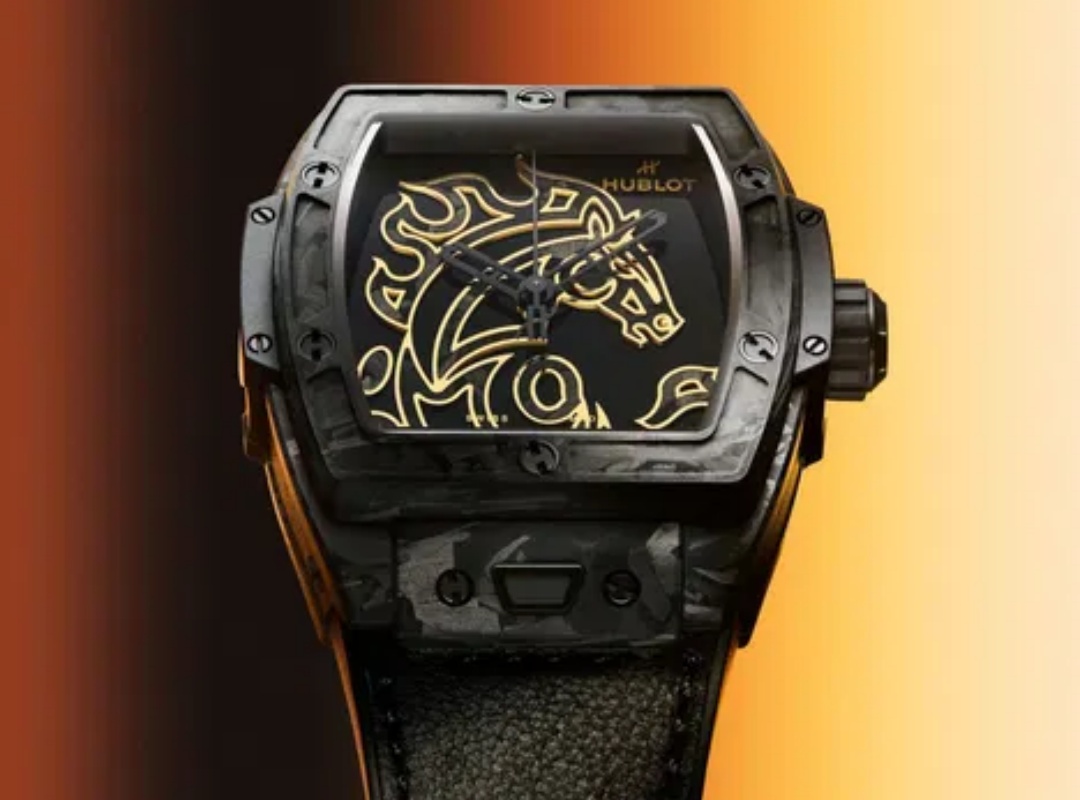 hublot-spirit-of-big-bang-year-of-the-horse-forged-carbon.jpg